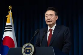 “罕见”！韩国法务部对尹锡悦采取禁止出境措施，韩最大在野党要立案调查总统夫妇图片