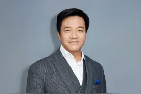 对话首届金熊猫奖电影单元评委会主席唐季礼：一口气看完29部佳片，感觉自己还得努力图片