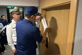 格林豪泰酒店违规改造“楼梯房”，被消防查封图片
