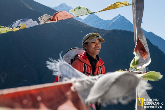 夏尔巴人不是有钱人登顶珠峰的工具，这个少年想彻底改变登山行业