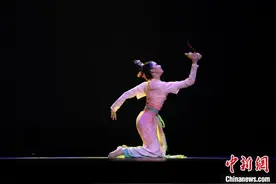 “2023中国顶尖舞者成长计划”全国作品展演 新生代秀出“绝活”图片