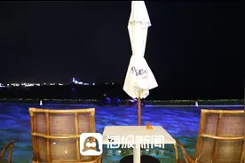 美好生活·度假日照 |⑤听歌、吹海风、品美食， 一个藏在海边的海·夜景酒廊图片