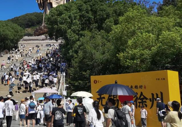 挤爆！今天，大批徐州人涌入无锡……