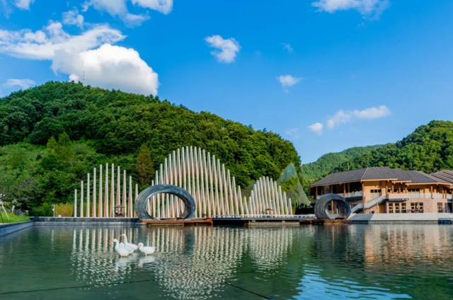 康县青龙山云道斩获法国设计金奖