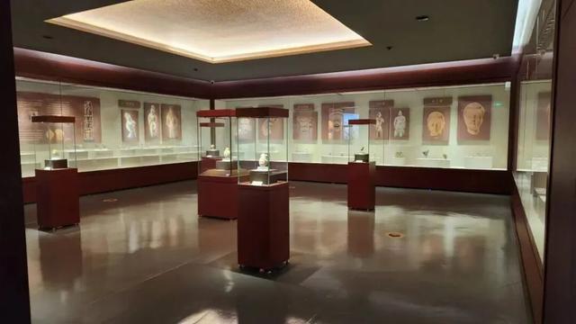 乌尉高速公路通车在即！焉耆邀你玩转“三点一线”美景 吃遍特色美食