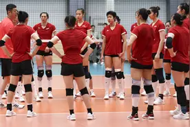 中国女排世界联赛名单：李盈莹、龚翔宇领衔，王梦洁入选图片