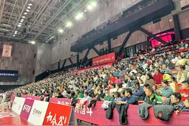 赢在坚决！北京女篮主场力克强敌山西队图片
