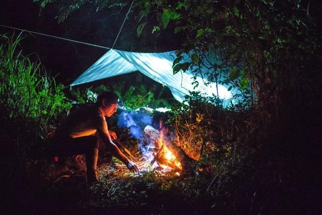 他初中毕业后终身不婚，荒野舍命工作20年，被一群博士封神