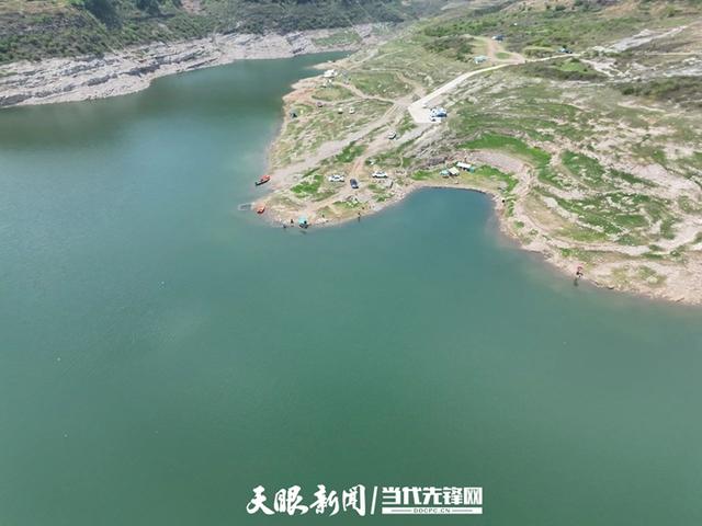 警用无人机化身“云端卫士” 筑牢夏季防溺水“安全网”
