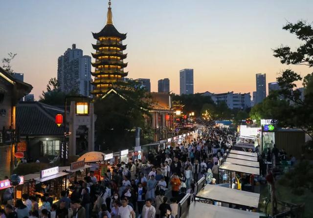 火！火！火！淮安这些地方太火爆！