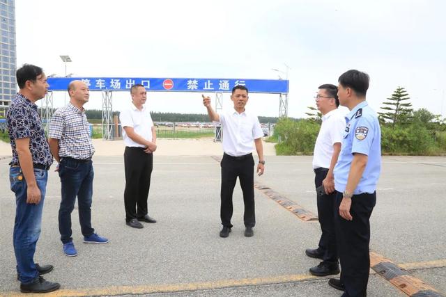 湄洲党工委主要领导带队调研旅游交通秩序整顿提升工作