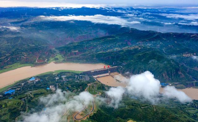 何以中国 黄河安澜丨秋天来三门峡看什么？一河一坝一城山水