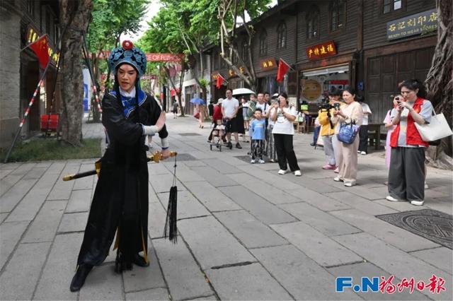 国庆长假第一天，福州超红！文旅超热！