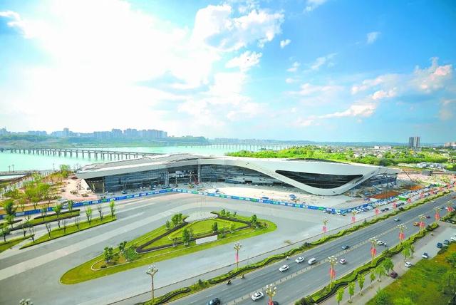 提前“探馆”！2025四川丝绸博览会开幕式倒计时4天