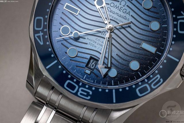 �¾��̽�� ŷ�����Ƴ�ȫ�º���300����ͺ���ϵ��300��Ǳˮ��