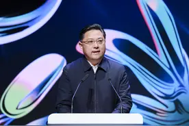 2025爱奇艺微短剧论坛：以开放生态探索精品化发展图片