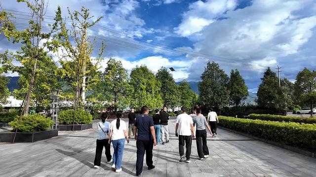 假日旅游 | 越西“双节”人气火爆 原生态美景获游客点赞