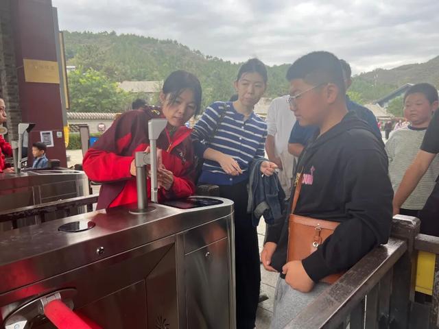 盛世华章，醉美金山岭——金山岭长城国庆中秋双节假期圆满收官！