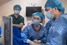 双胞胎遭遇“抢血”危机，高难度射频消融减胎术化解“宫内争斗”图片