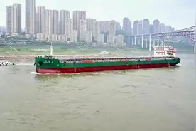 上游观察｜首艘万吨级海轮直达重庆 意味着什么图片