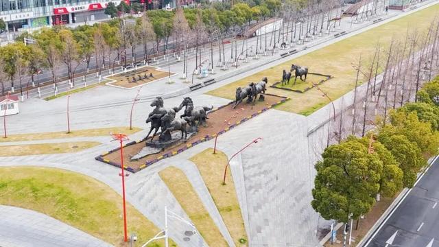 马年“顶流”地标在这里