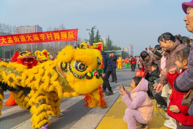 中牟新区：文旅体融合庆元宵 幻乐之城绽华彩