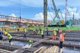 国庆假期，深圳轨道交通建设不停工，施工“黄金期” 全力拉满“进度条”图片