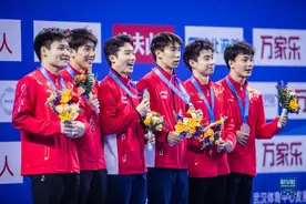 跳水——全国锦标赛：王宗源/龙道一男子双人3米板夺冠图片