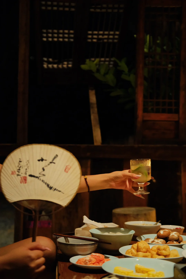 把冬天泡在茶里！上饶德兴这4个“神仙”品茶地，你去过哪个？