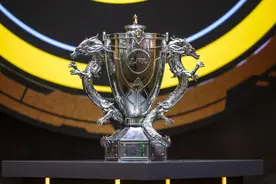 LPL夏季赛分组抽签结果正式出炉，全新赛制引人期待图片