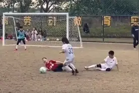 “前中超球员指挥孩子踢人”上热搜，涉事俱乐部人士：第一时间道了歉，已达成和解图片