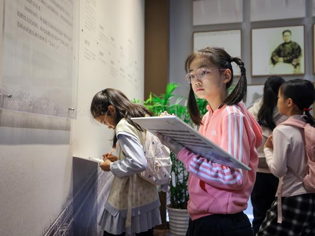 东湖听涛里，藏着从私家花园到世界名湖的密码