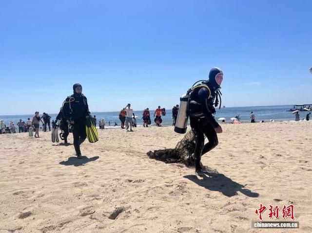 守护蔚蓝渤海 秦皇岛“海洋卫士”自费深潜清污
