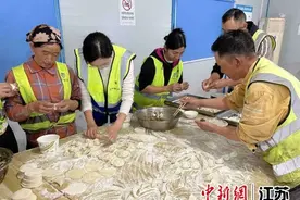 宿迁学院新校区项目开展“温情冬日暖心”活动图片