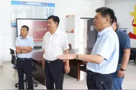 淮北市教育局党组书记、局长刘辉一行到滁州市应用技术学校考察交流图片