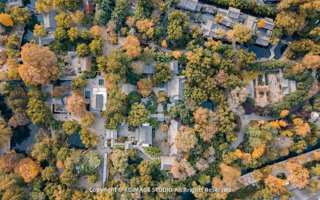 趵突泉涌玉龙，青石板映唐宋灯火，济南版“江南”在此