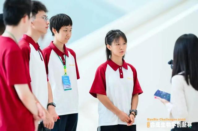 一起照亮更广阔的世界丨北京大学代表队参加国际基因工程机器大赛2025年参赛总结