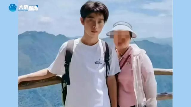 被骗至缅甸失联的陕西19岁高考生已找到，曾入园区后头发剃为寸头，因年龄遭劝返后被当地好心大哥救助