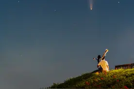 镜头里的童话：依偎的恋人，划过夜空的流星｜南方+拍客看广东图片