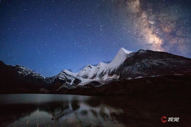 C视觉·C位追山⑨丨每一张都是手机屏保 隔屏仰望亚丁三大雪山