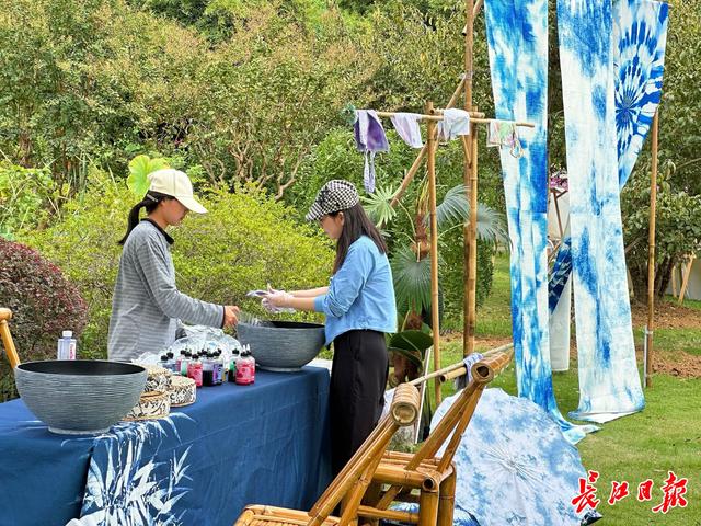 “石榴花开”别样红，东湖牡丹园节庆氛围浓