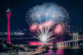 澳门喜迎回归祖国25周年，街头巷尾张灯结彩，推出交通、消费等优惠措施获赞图片