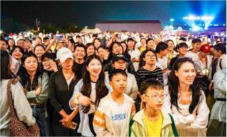 五大板块活动持续擦亮“啤酒之城”名片
