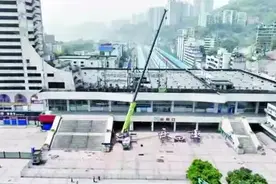 一代人的铁路记忆落幕 “重庆站”站牌开拆图片