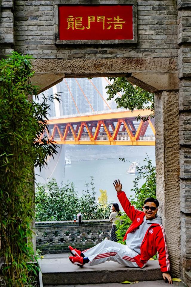 重庆Citywalk天花板——跟小暖南漫游龙门浩老街的宝藏小江湖