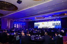 这场国际盛会“空降”北外滩图片