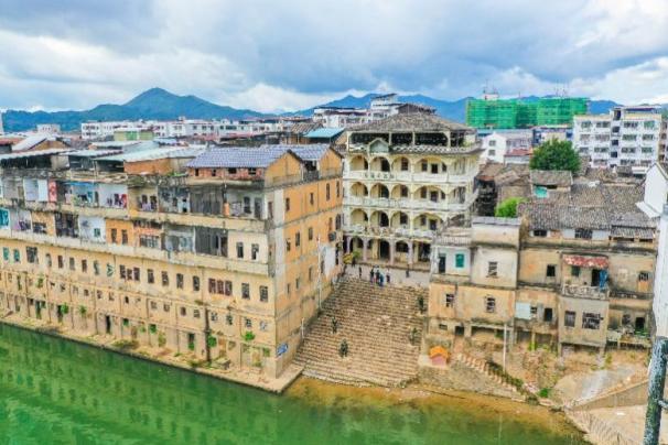 从香港出发，为世界带去中国的风物与文化