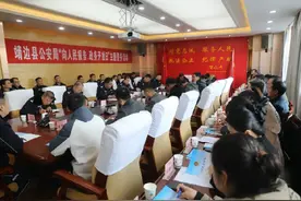 靖边公安：“请进来 走出去 沉下去” 搭起警民连心桥图片