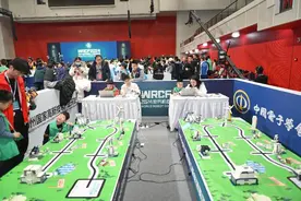 用意念控制万物，BCI脑控机器人大赛精彩纷呈｜聚焦2024世界机器人大赛总决赛图片