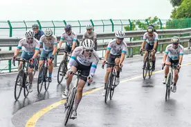 百公里湖山竞速！环长潭湖赛打响中国自行车骑游大会“湖系列”首枪图片